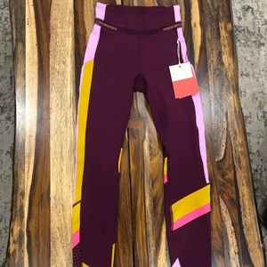 Lululemon break new ground leggings